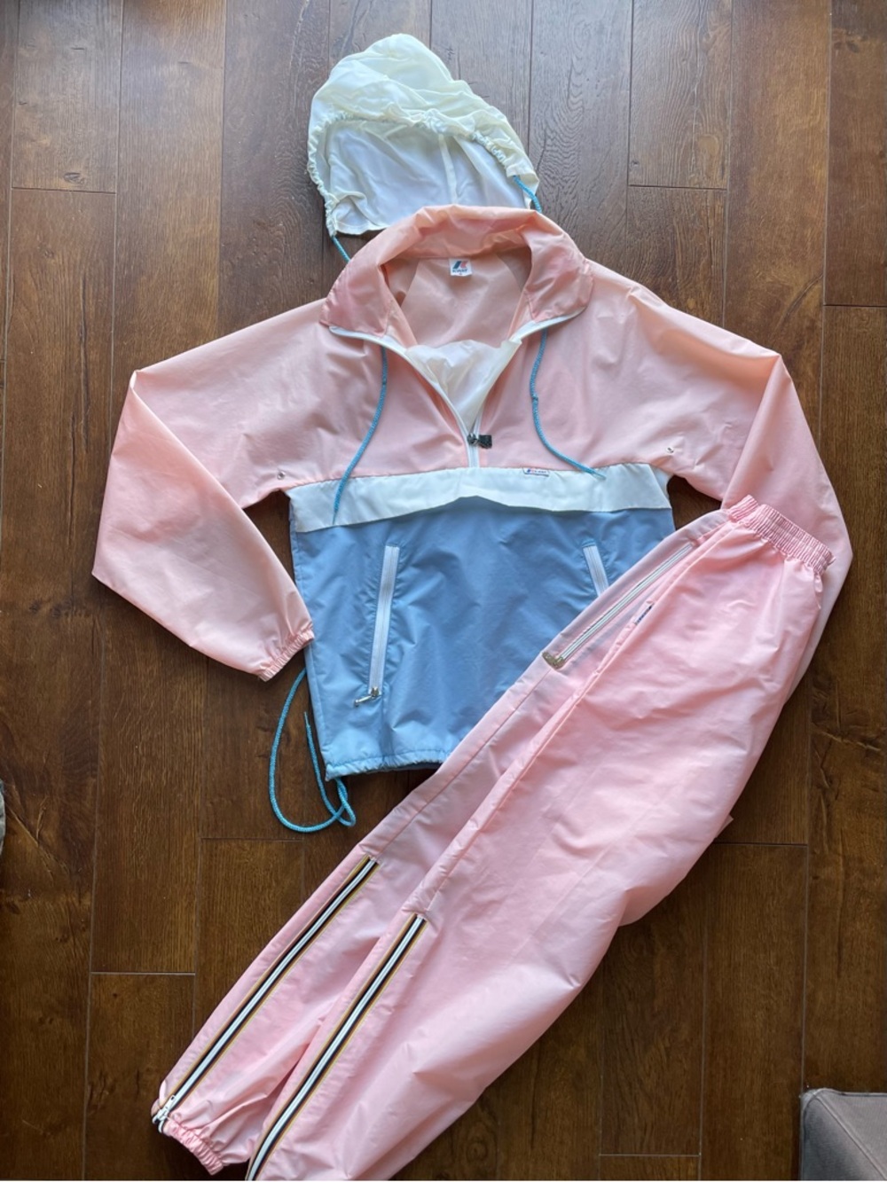 Vintage Awesome Two-Piece Track Suit Matching Set. Jacket and Pants. Small - Picture 7 of 12